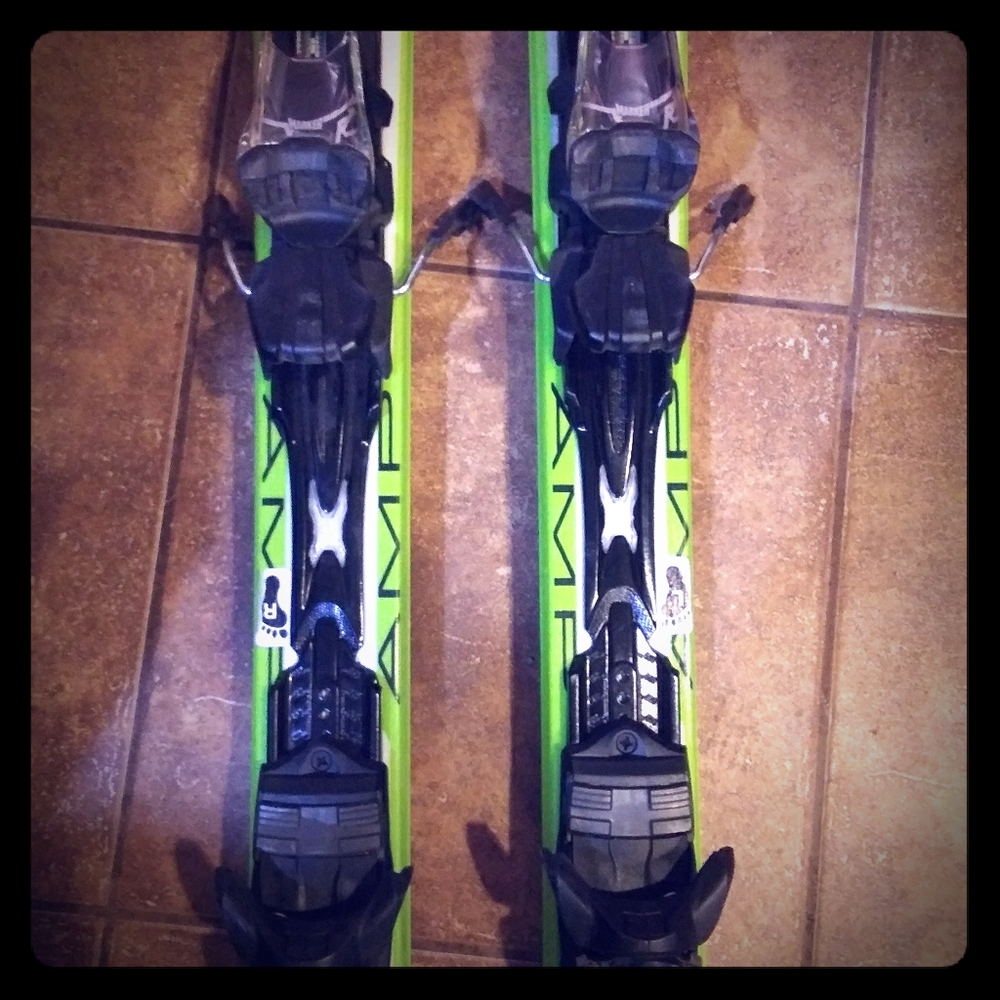 K2 Amp Livewire Skis w/ Marker M2 10 Bindings